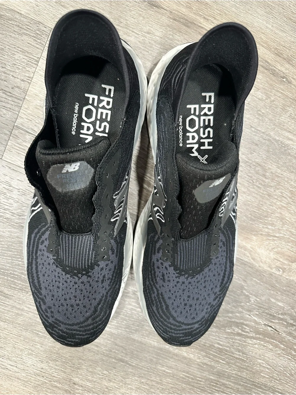 New Balance Men’s Black Knit Athletic Slip-On Sneakers Mens Size 11.5
